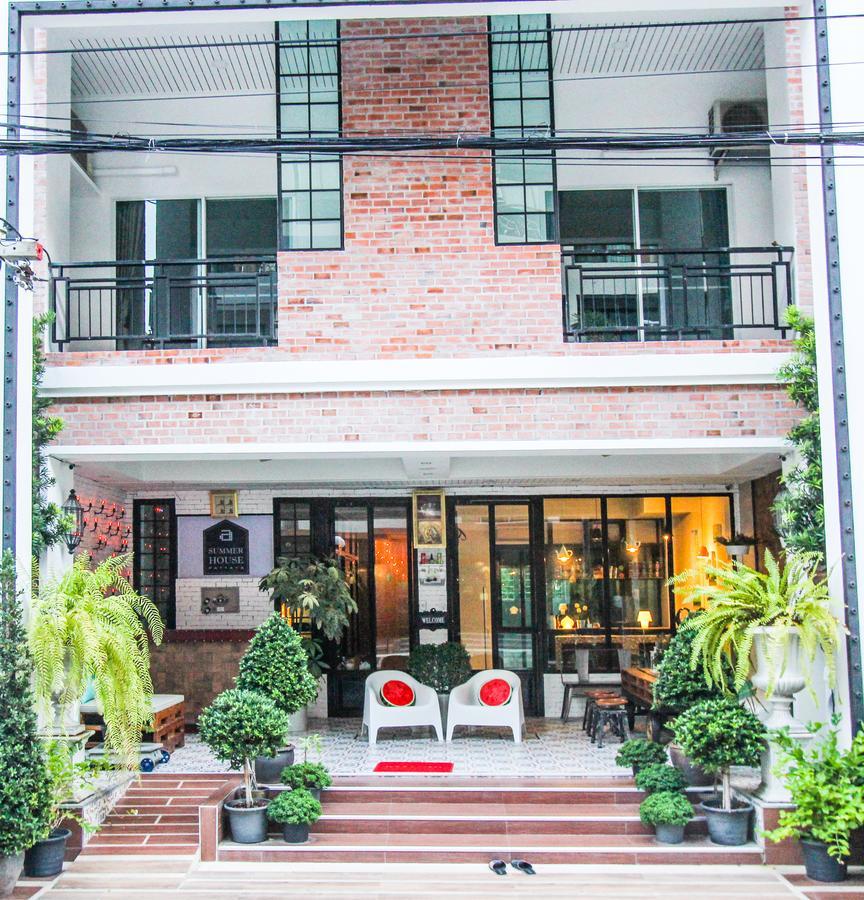 Boutique Summer House Jomtien Beach Exterior photo